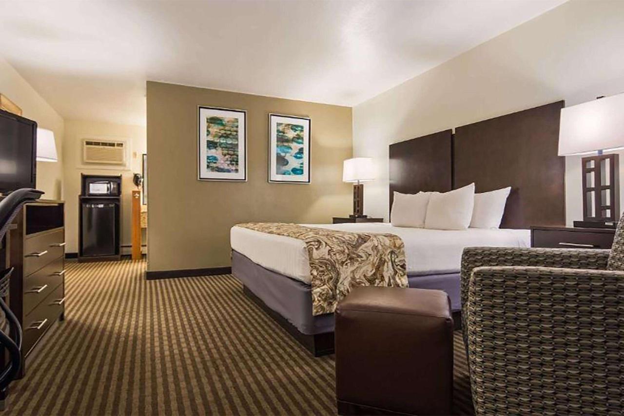 Baymont By Wyndham Durango Motel Bagian luar foto