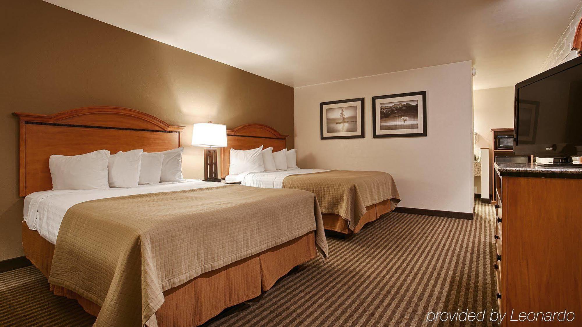 Baymont By Wyndham Durango Motel Bagian luar foto