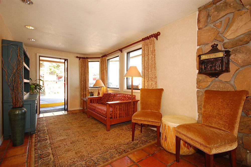 Baymont By Wyndham Durango Motel Bagian luar foto